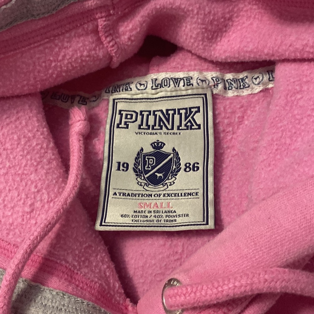 Two Pack Vs Pullovers - image 4